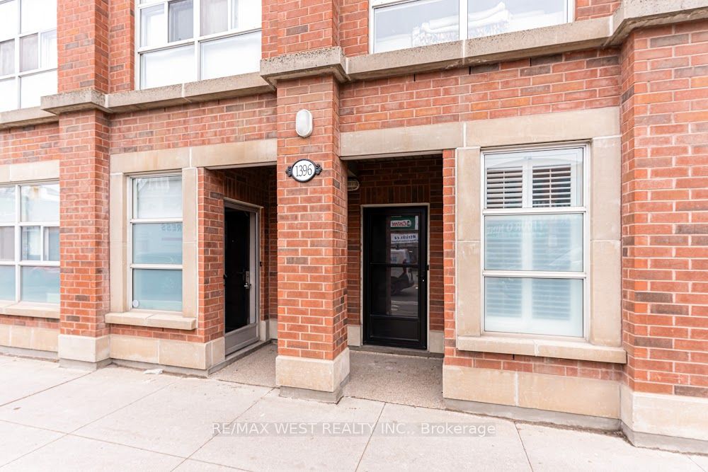 Additional image 3 of 3-1396 Bloor Street W, Toronto, ON, M6P 4H6