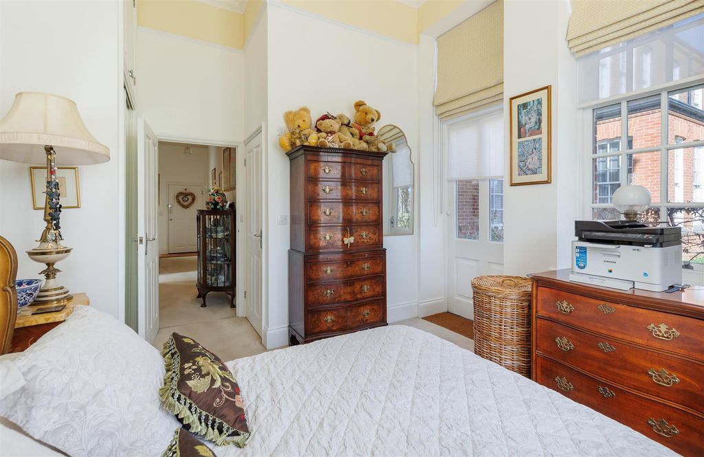 Additional image 17 of 2 bed flat for saleGatcombe, Nr Newport, Isle Of Wight PO30