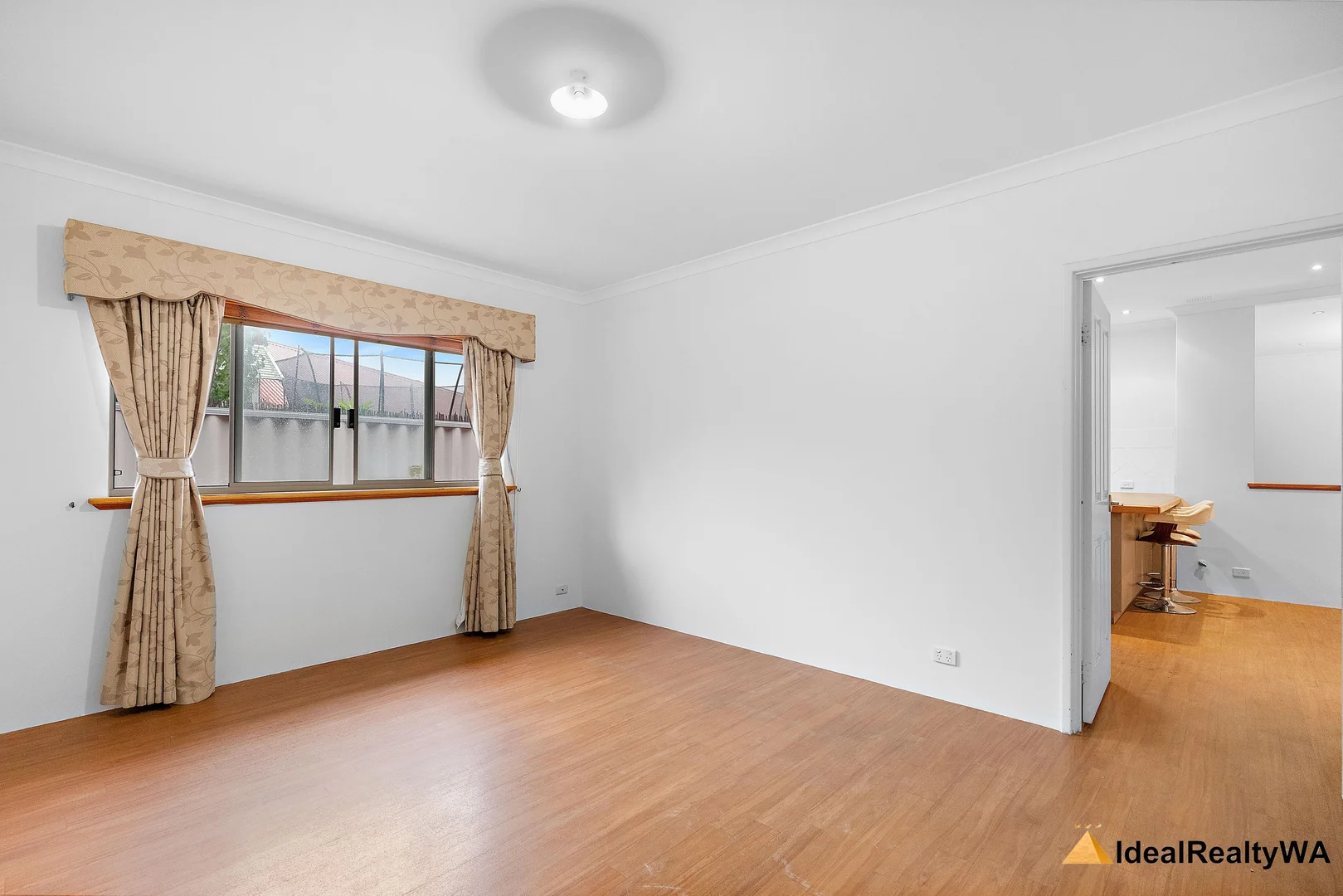 Additional image 10 of 4 Satinwood Court, Thornlie WA 6108