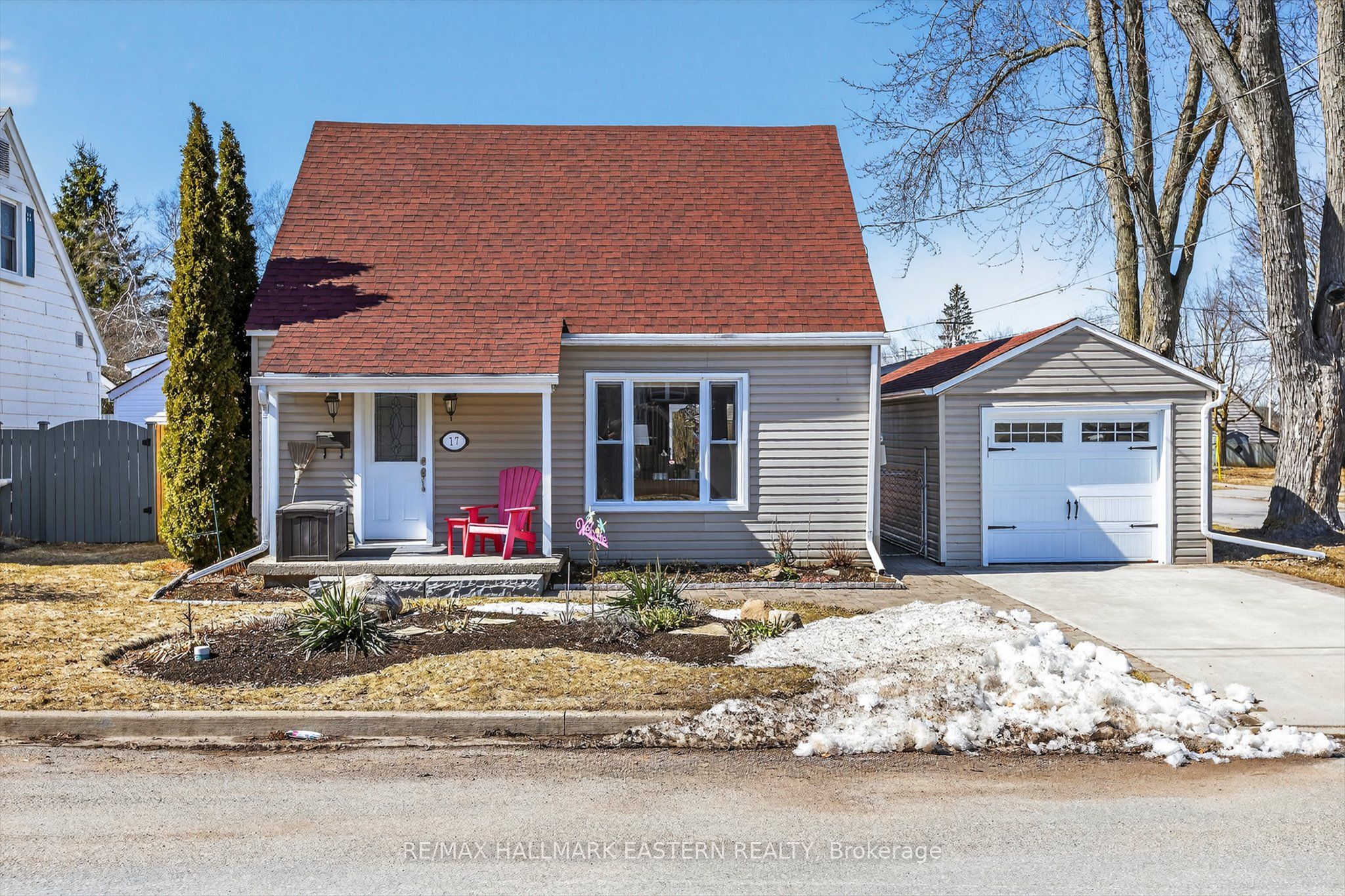 17 Margaret Avenue, Kawartha Lakes, ON, K9V 4E4