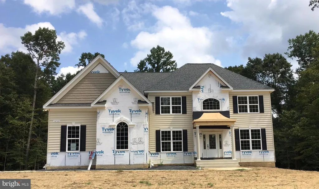 14500 Gallant Ln, Waldorf, MD 20601