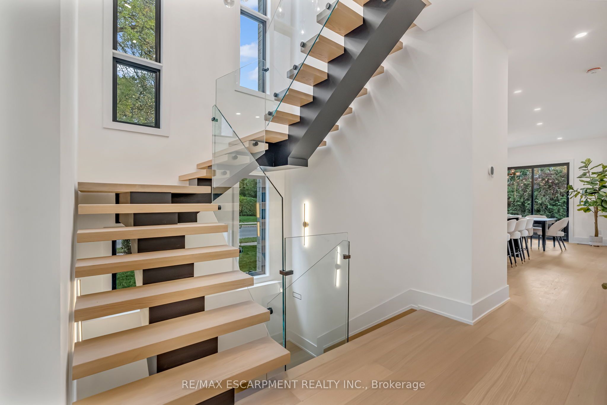 Additional image 5 of 144 Mansfield Drive, Oakville, ON, L6H 1K4