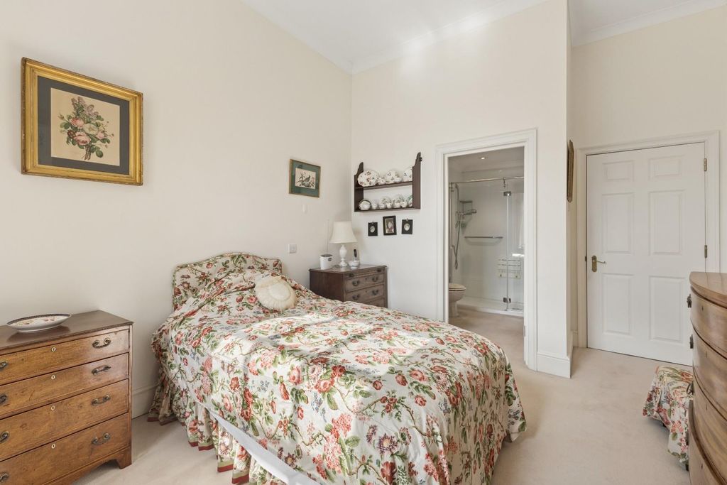 Additional image 13 of 2 bed flat for saleCrane Bridge Road, Salisbury SP2