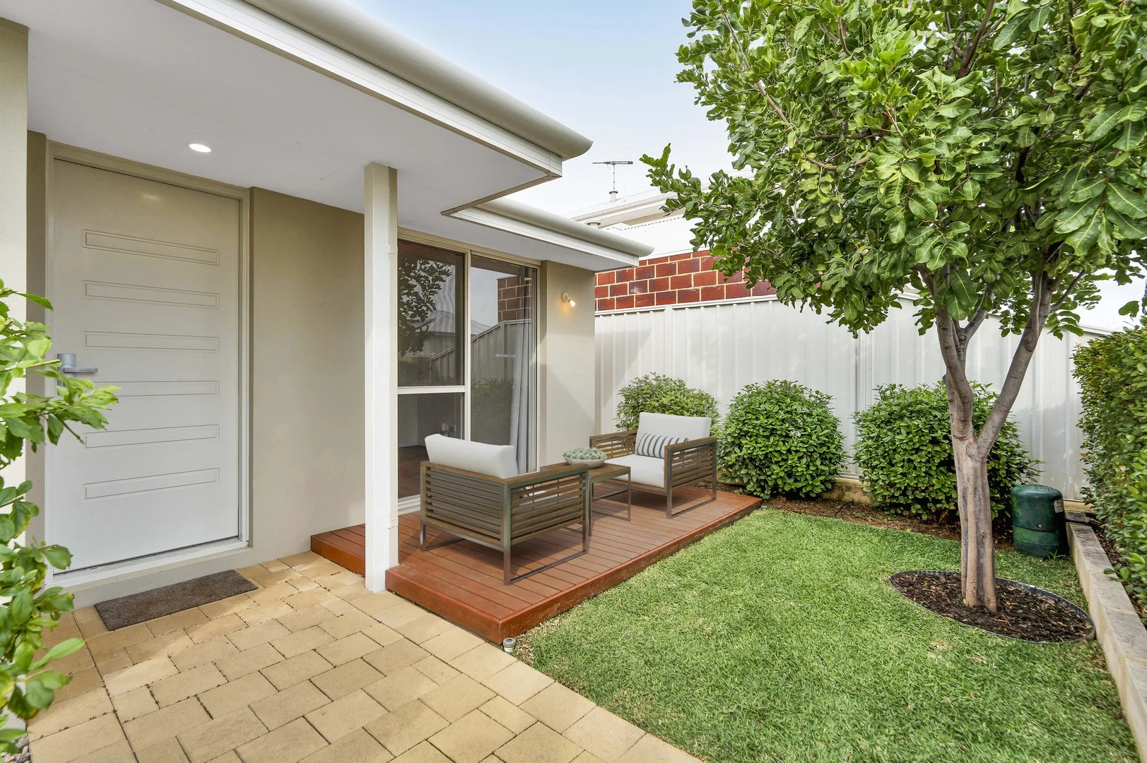 15 Livorno Approach, Coogee WA 6166