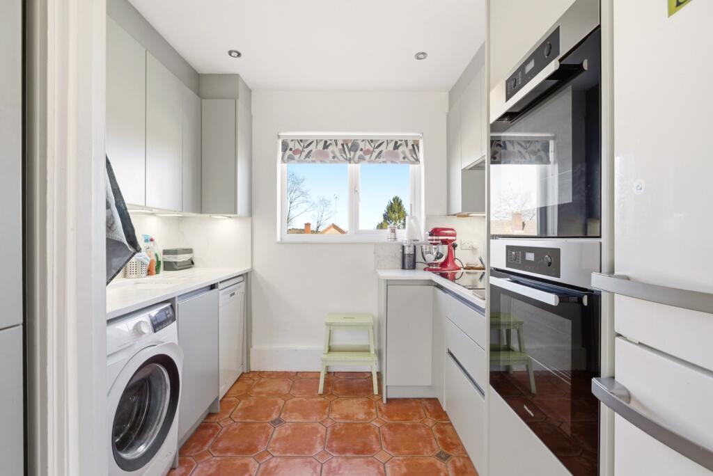Additional image 4 of Garrard Way, Wheathampstead, St. Albans, Hertfordshire, AL4