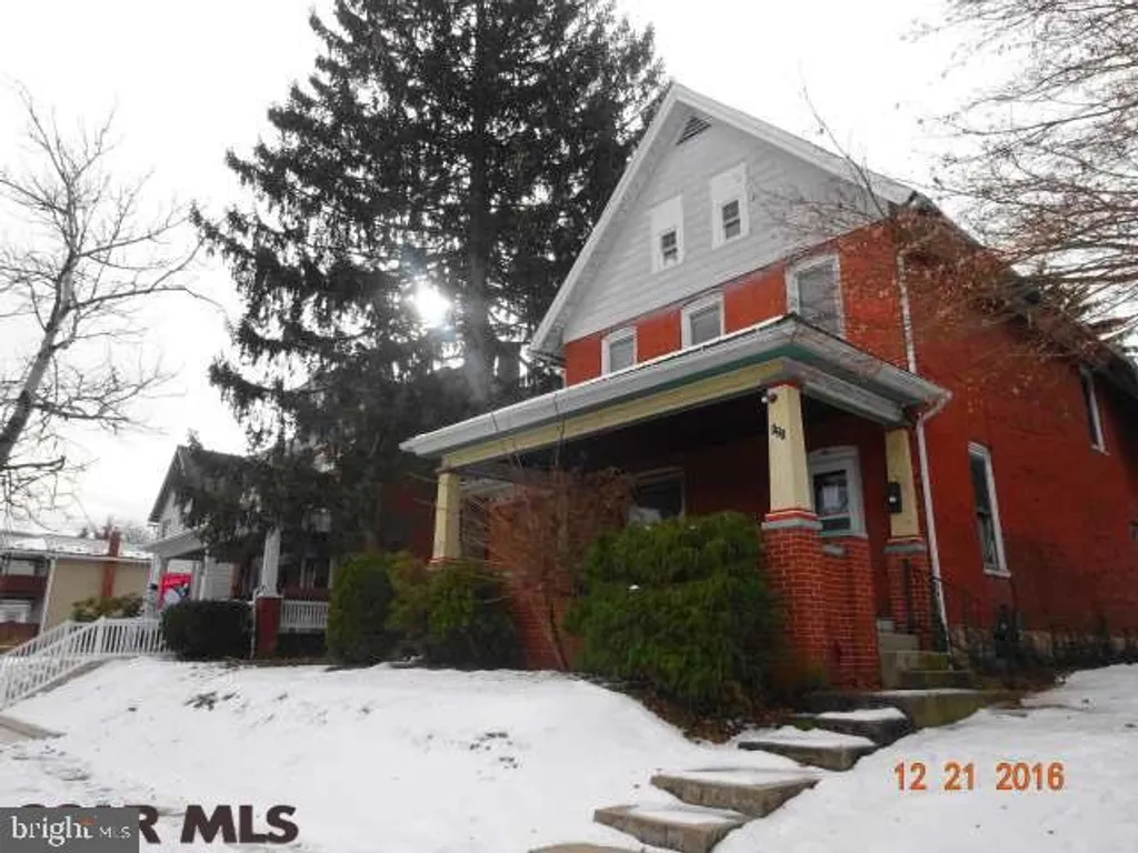 121 S Highland Street, Lock Haven, PA 17745
