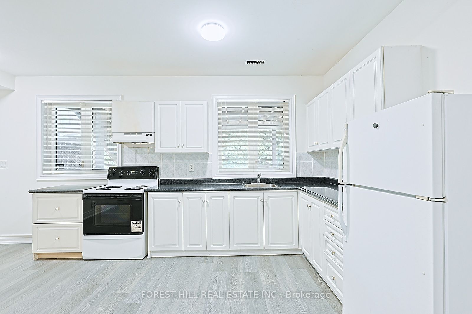 Bsmt-61 Fairchild Avenue, Toronto, ON, M2M 1T8