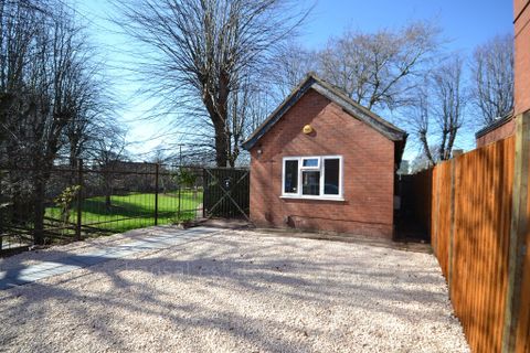 Nicholls Street CV2