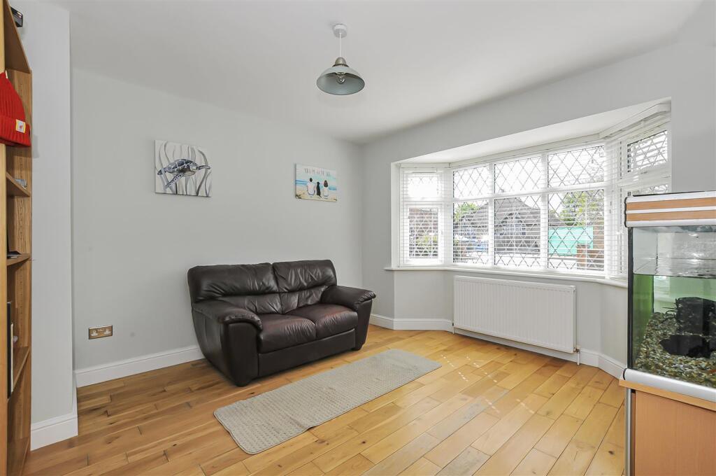 Additional image 7 of Oakwood Road, Bricket Wood, St. Albans