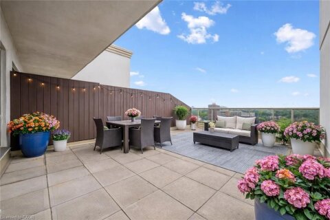 Additional image 8 of 1303-255 Keats Way, Waterloo, ON, N2L 6N6