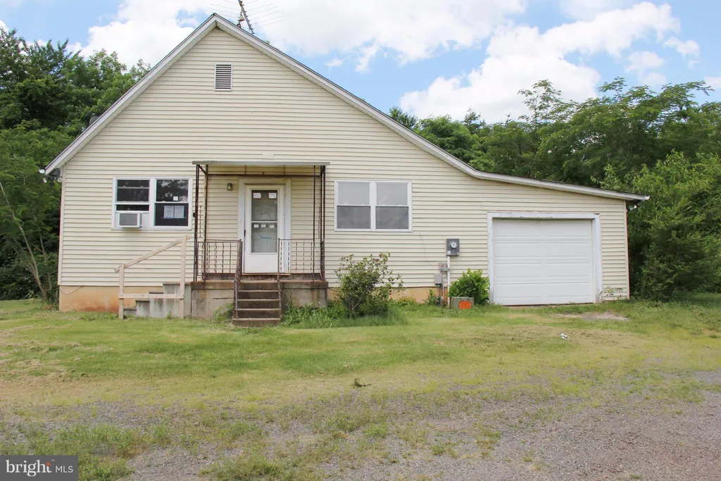 14622 Vint Hill Road, Nokesville, VA 20181