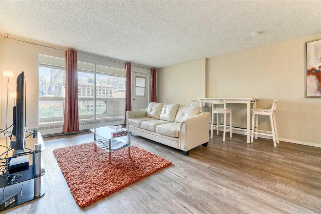 Additional image 6 of 907-221 6 Avenue SE, Calgary, AB, T2G 4Z9