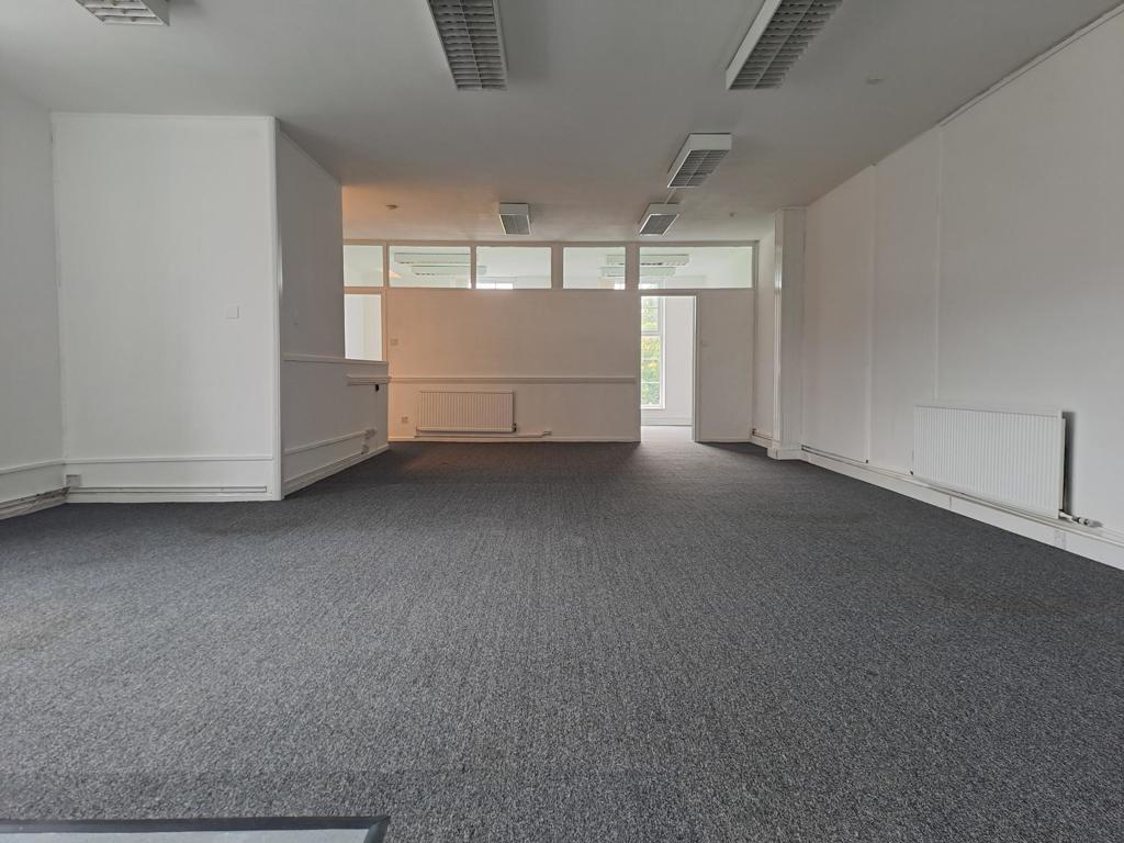 Additional image 8 of 8a Church Road, Welwyn Garden City, Hertfordshire, AL8 6PS