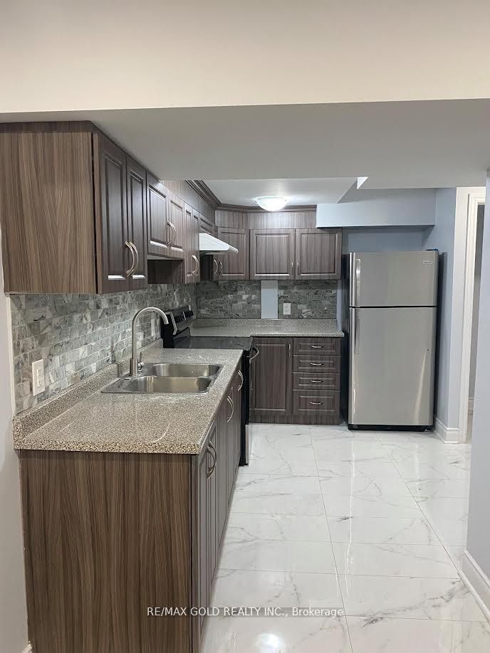 Additional image 6 of 3 Stedford Crescent, Brampton, ON, L7A 4P6