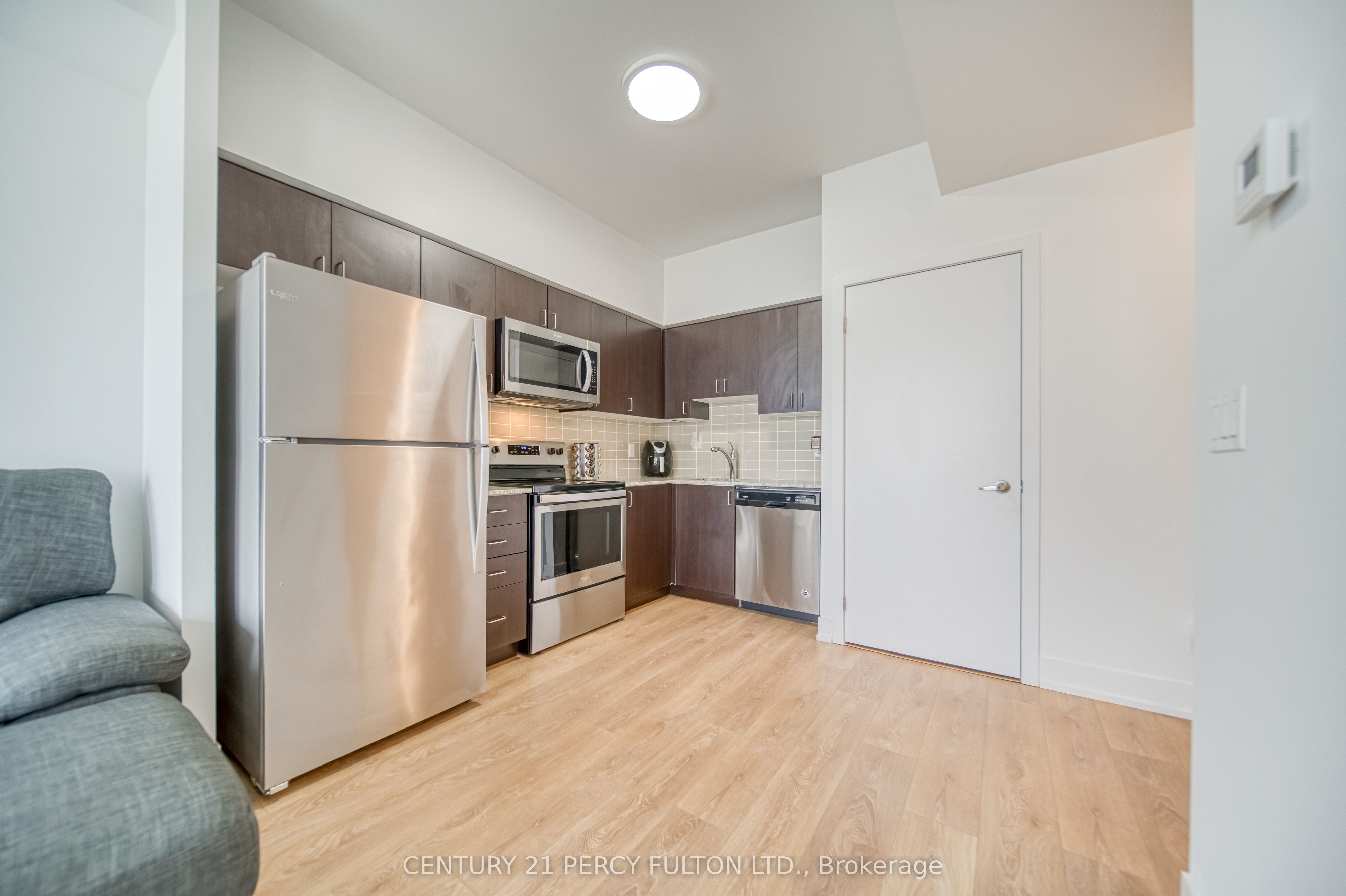 Additional image 4 of 2208-1255 Bayly Street, Pickering, ON, L1W 0B6