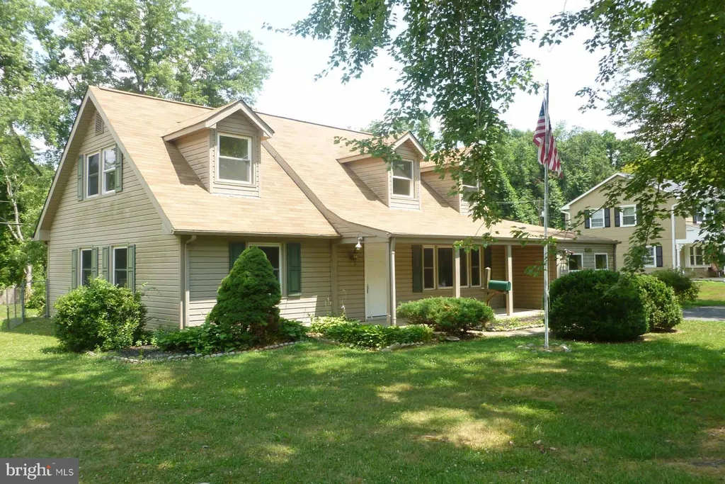 12413 Rambling Lane, Bowie, MD 20715