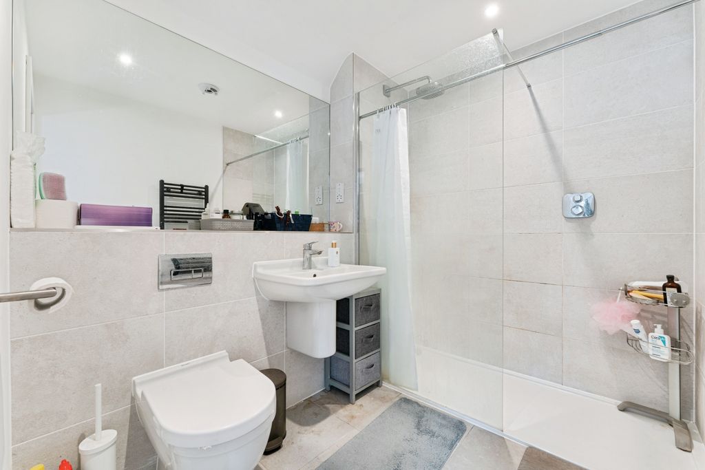 Additional image 15 of 4 bed semi-detached house for saleTurvill Place, Cambridge CB4