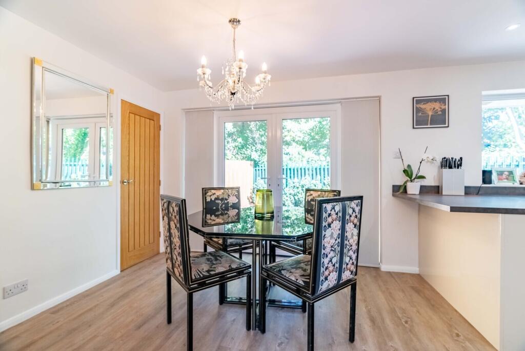 Additional image 6 of Tennyson Road, Harpenden, Hertfordshire, AL5