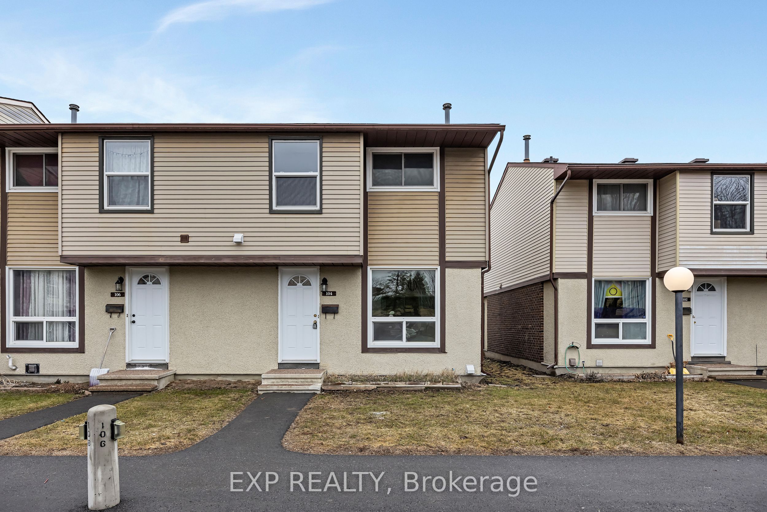 104-2570 Southvale Crescent, Ottawa, ON, K1B 5B7