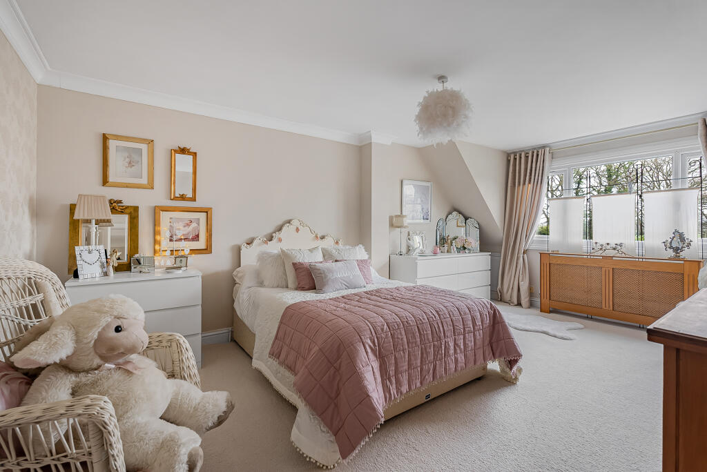 Additional image 21 of The Drive, Welwyn, Hertfordshire, AL6