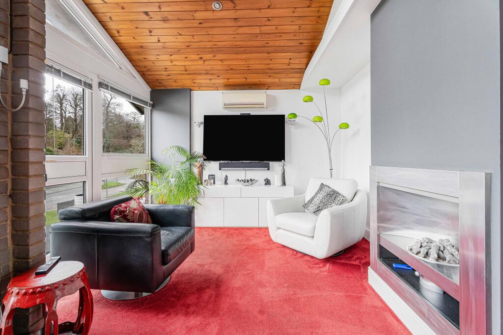 Additional image 10 of Great North Road, Welwyn, AL6