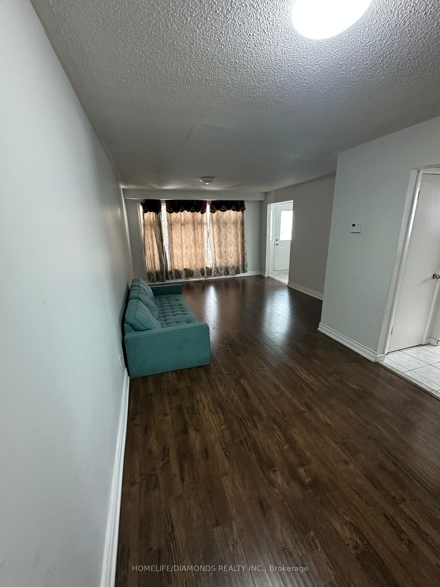 Additional image 2 of MAIN-3142 Purnell Court, Mississauga, ON, L4T 2J6