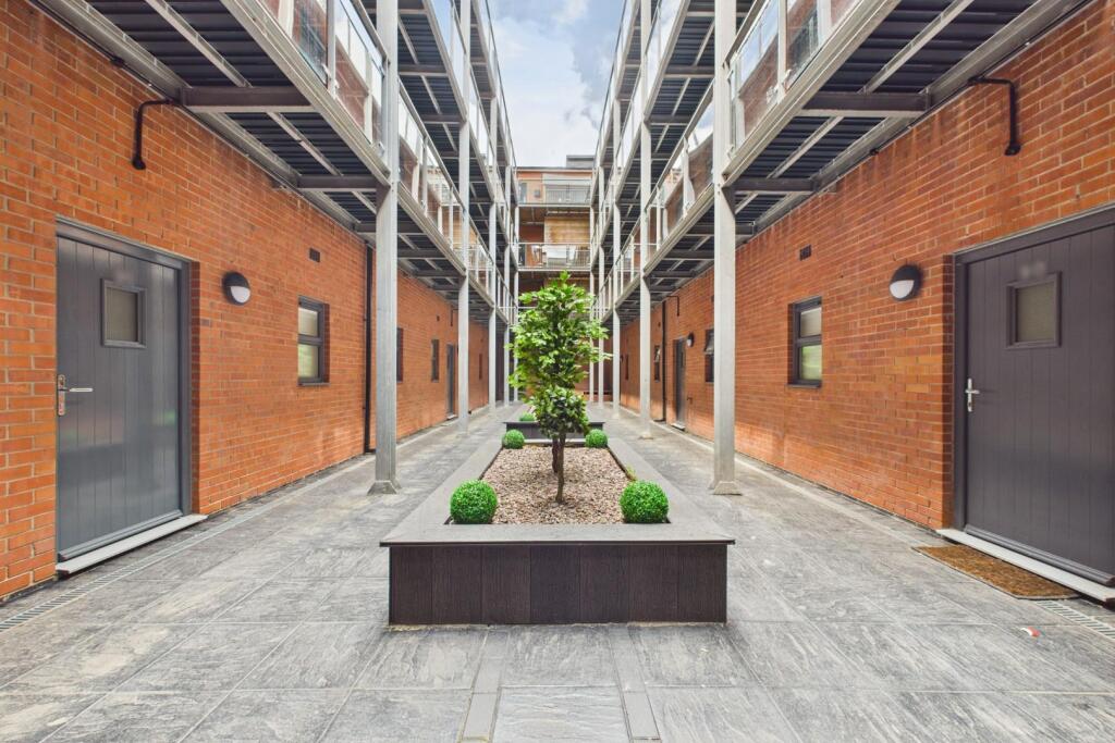 Mint Drive, Hockley