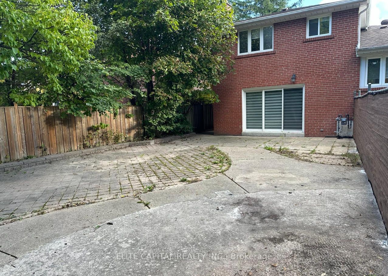 218 Chartland Boulevard S, Toronto, ON, M1S 2S5 photo 2