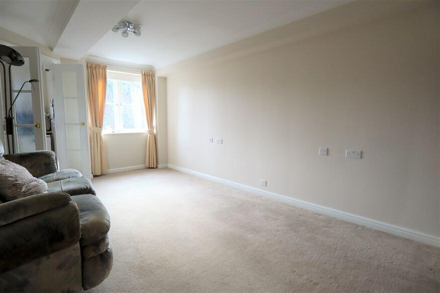 Additional image 2 of Southdown Road, Harpenden, AL5