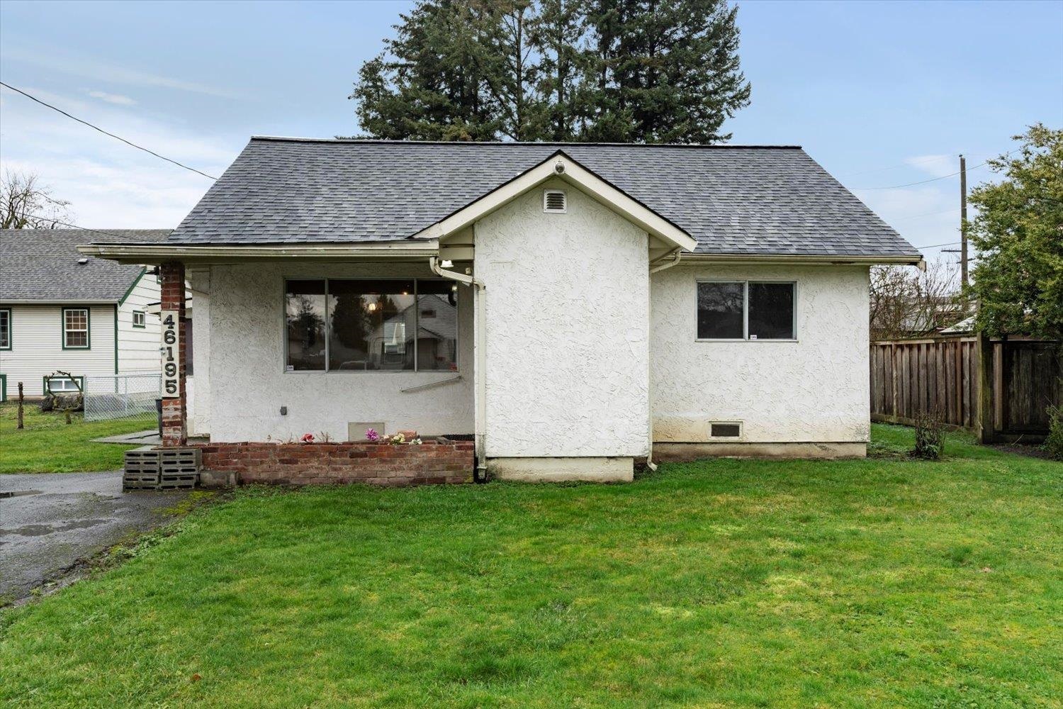 46195 Gore Avenue, Chilliwack, BC, V2P 1Z9