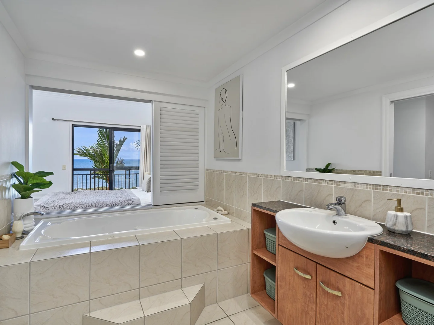 Additional image 12 of 11/5-7 Arlington Esplanade, Clifton Beach QLD 4879