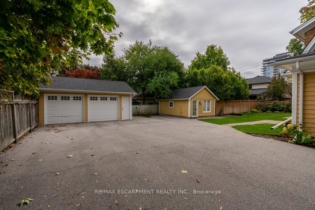 Additional image 6 of A-2080 Caroline Street, Burlington, ON, L7R 1L5