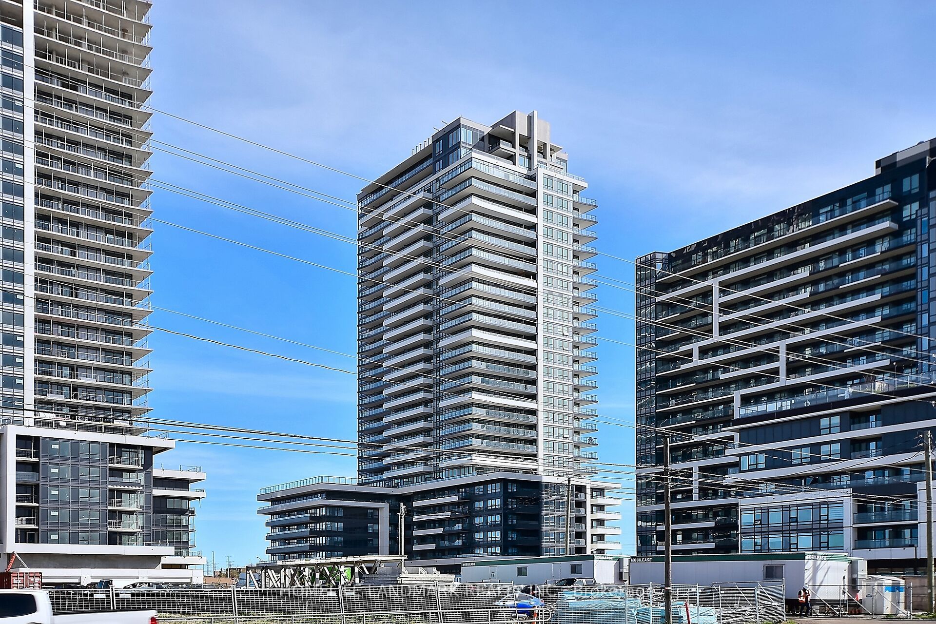 1707-1455 Celebration Drive, Pickering, ON, L1W 0C3