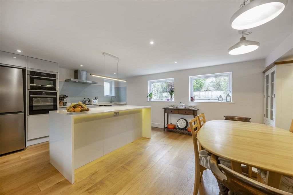 Additional image 5 of 4 bed semi-detached house for saleHarp Hill, Cheltenham GL52