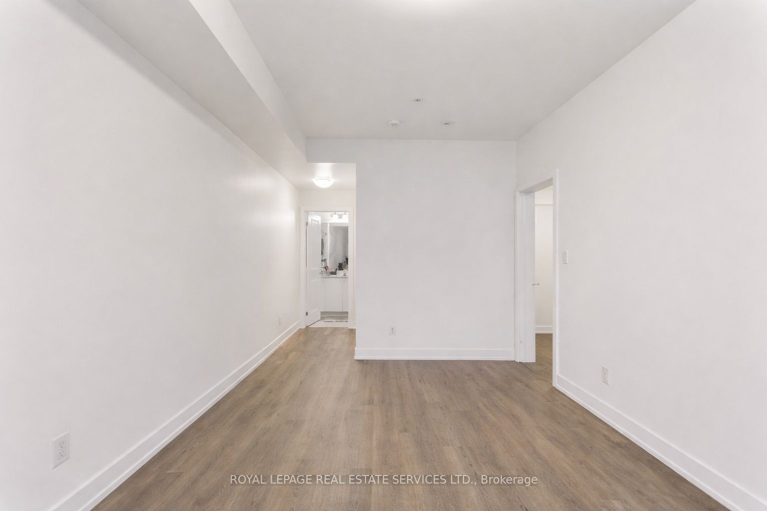 Additional image 4 of 420-150 Oak Park Boulevard, Oakville, ON, L6H 3P2