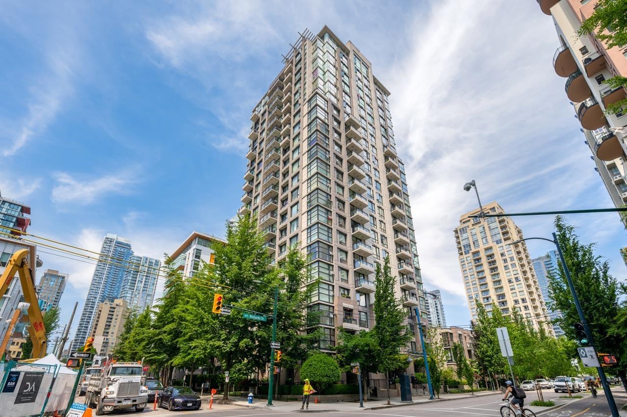 311-1295 Richards Street, Vancouver, BC, V6B 1B7