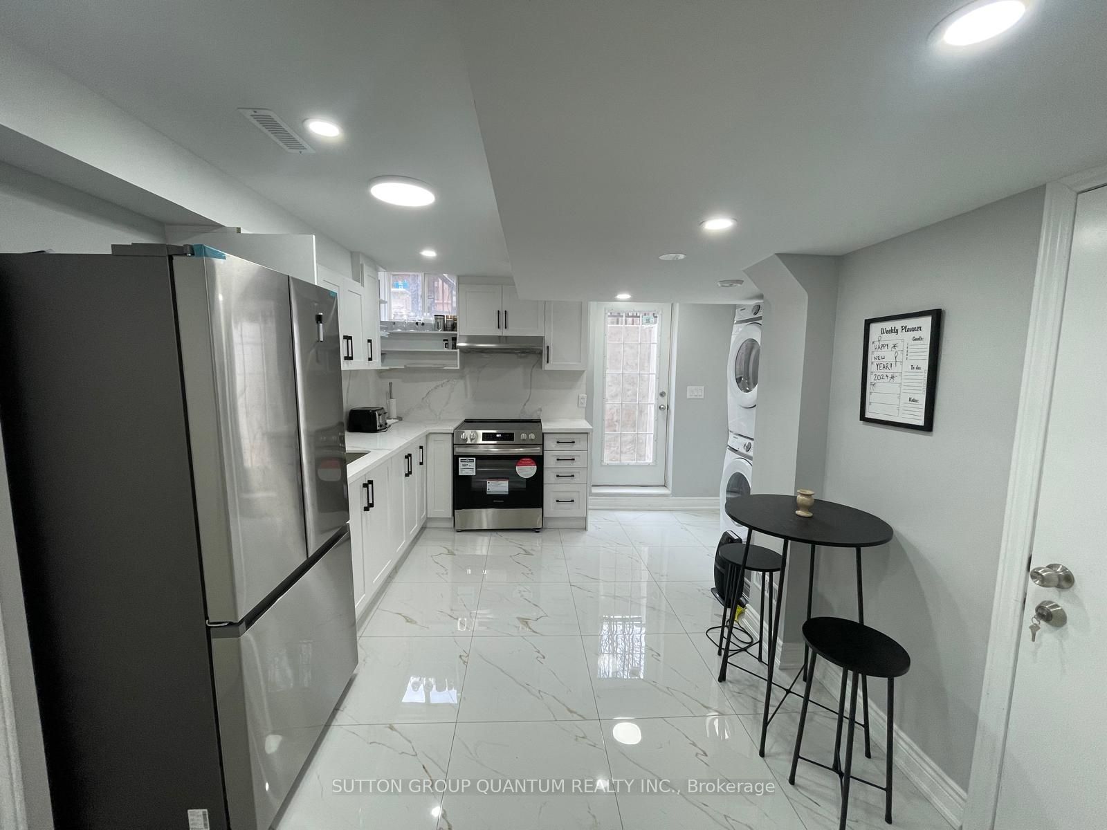 Additional image 6 of Basement-2404 Fundy Drive, Oakville, ON, L6M 4W7