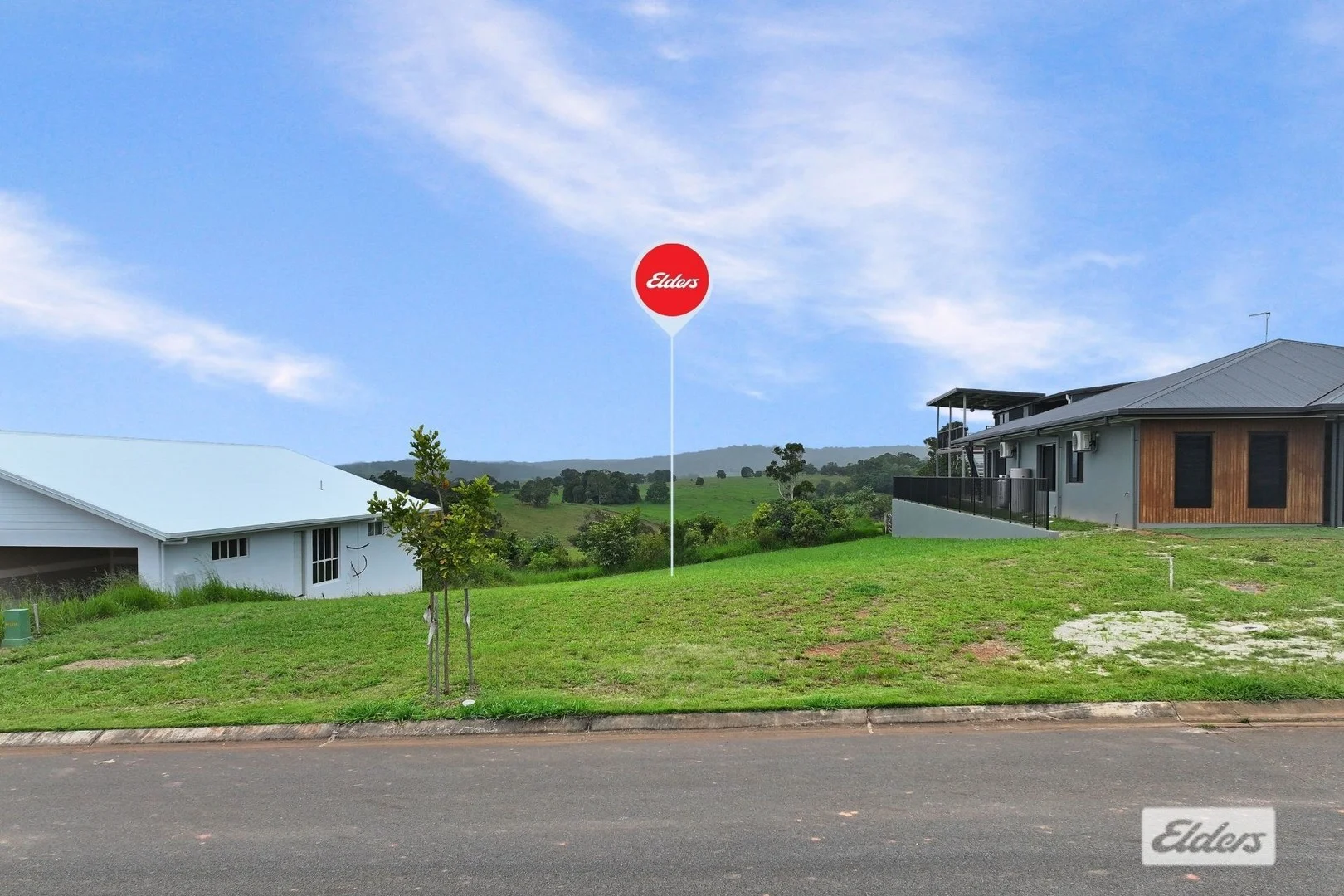 6 Hickory Terrace, Yungaburra QLD 4884