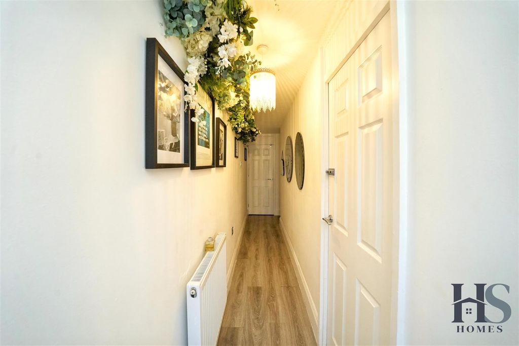 Additional image 11 of 2 bed flat for saleBadgers Bank Road, Sutton Coldfield B74