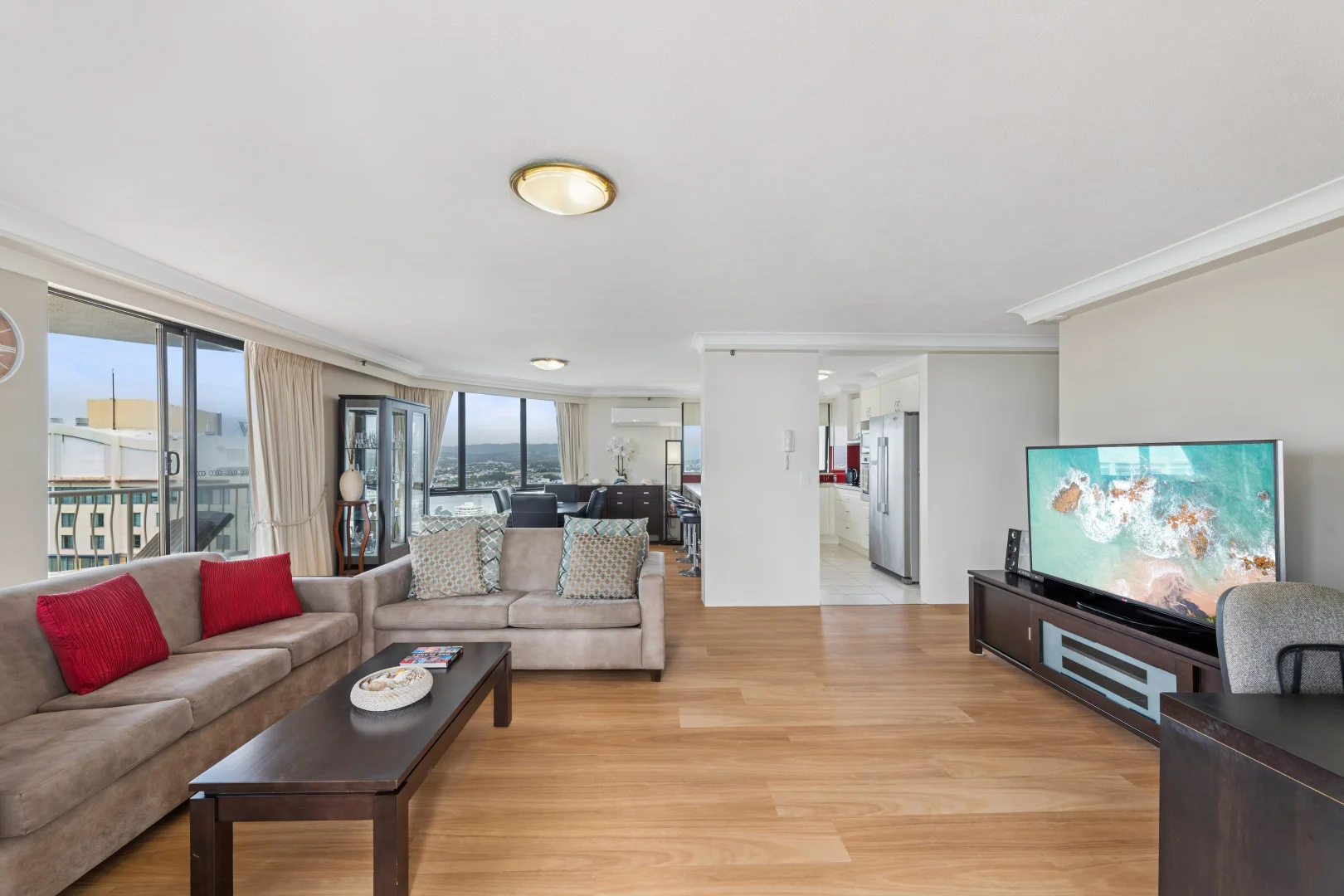 Additional image 7 of 25D/30 Laycock Street, Surfers Paradise QLD 4217