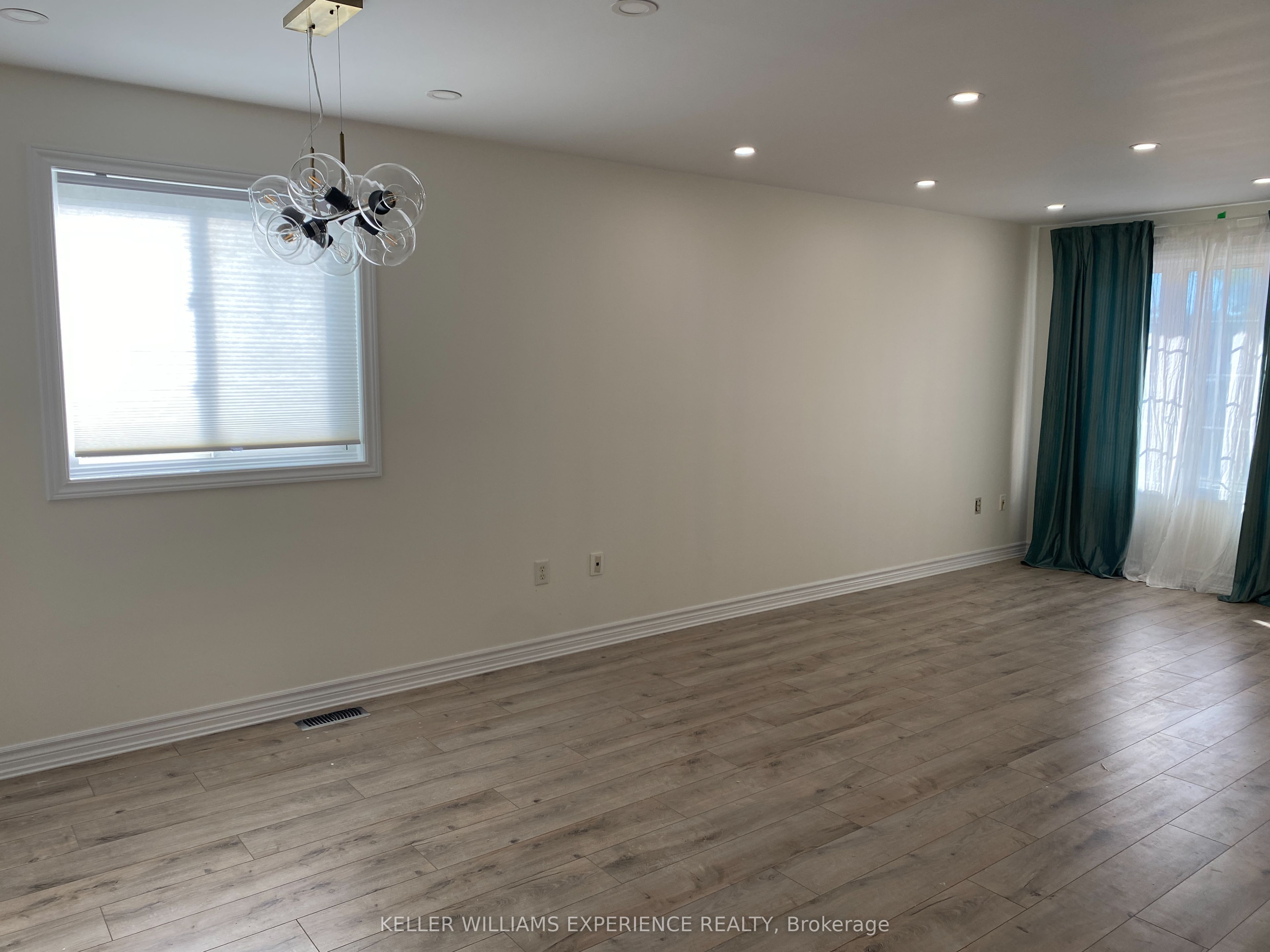 Additional image 4 of Upper-23 Butternut Drive, Barrie, ON, L4N 0E3