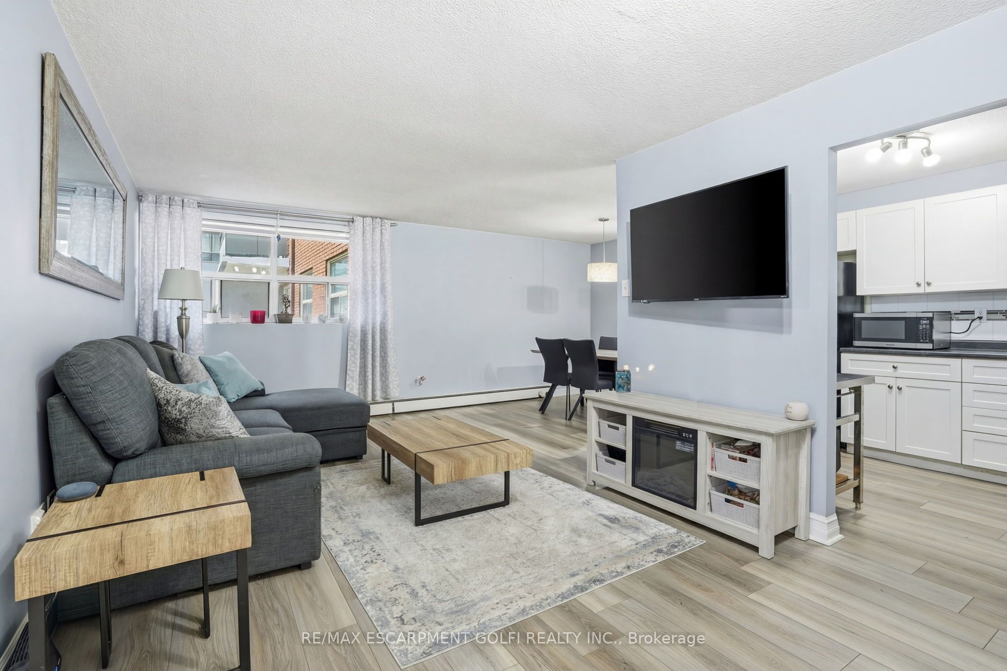 108-242 Oakdale Avenue, St. Catharines, ON, L2P 3K5