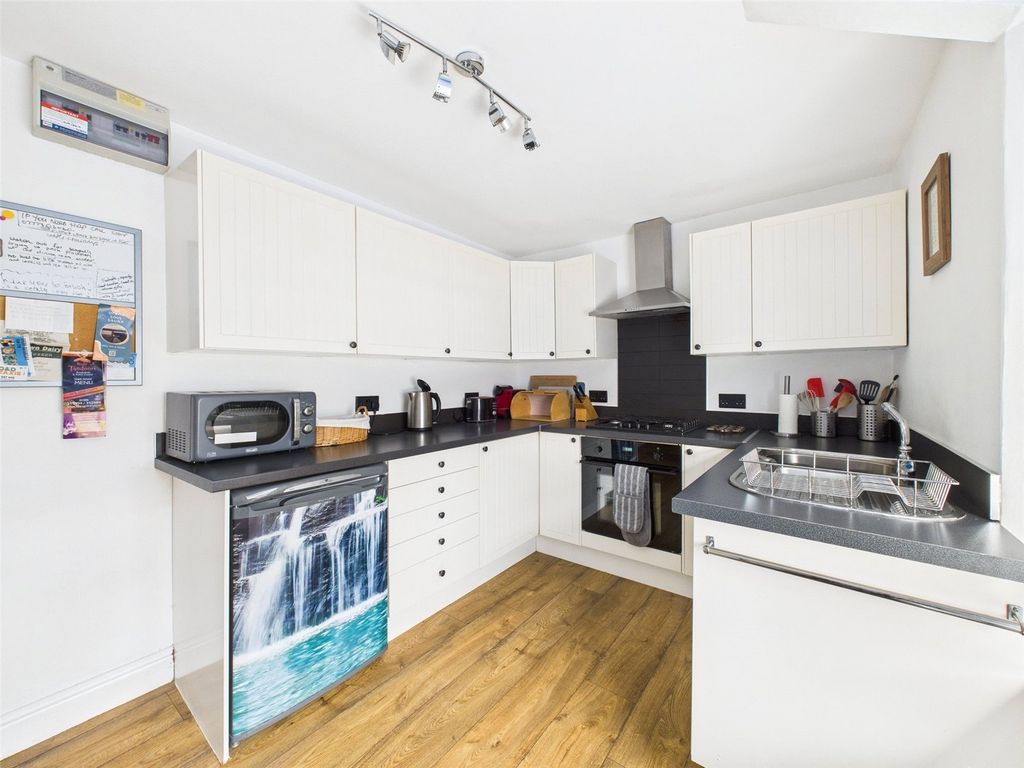 Additional image 7 of 2 bed flat for saleThe Strand, Bude, Cornwall EX23