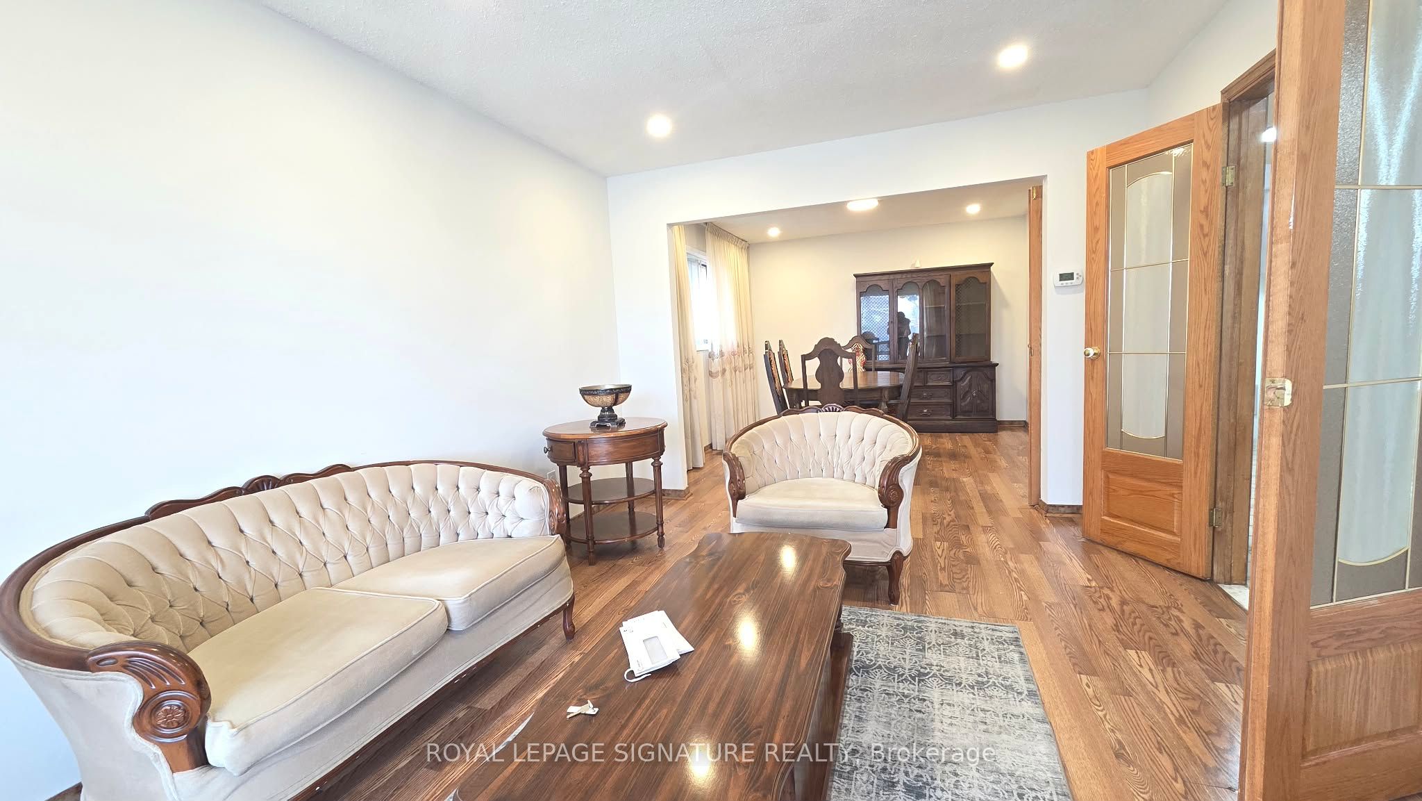 Additional image 2 of Mainfloor-4170 Sunset Valley Court, Mississauga, ON, L4W 3L5
