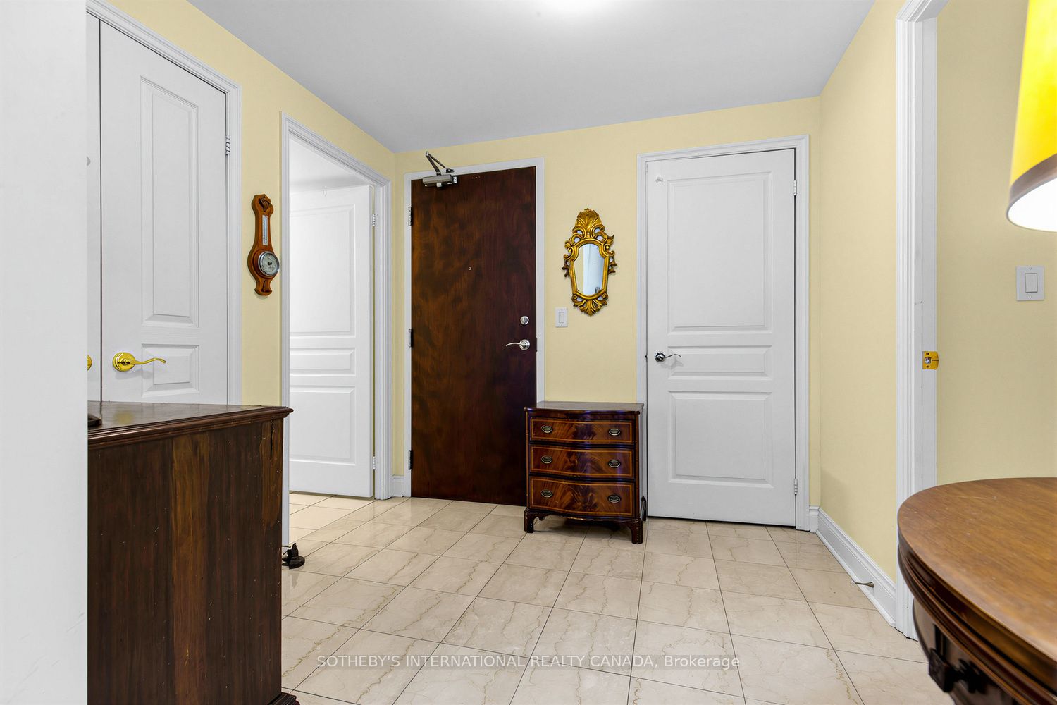 Additional image 2 of 814-10 Delisle Avenue, Toronto, ON, M4V 3C6