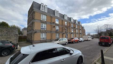 Salisbury Court, Aberdeen, Aberdeenshire AB10