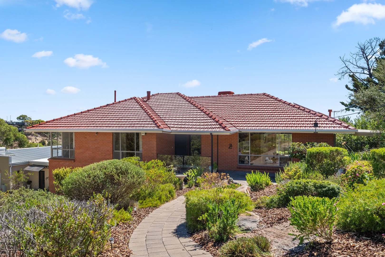 2 Adare Walk, Bellevue Heights SA 5050 photo 3