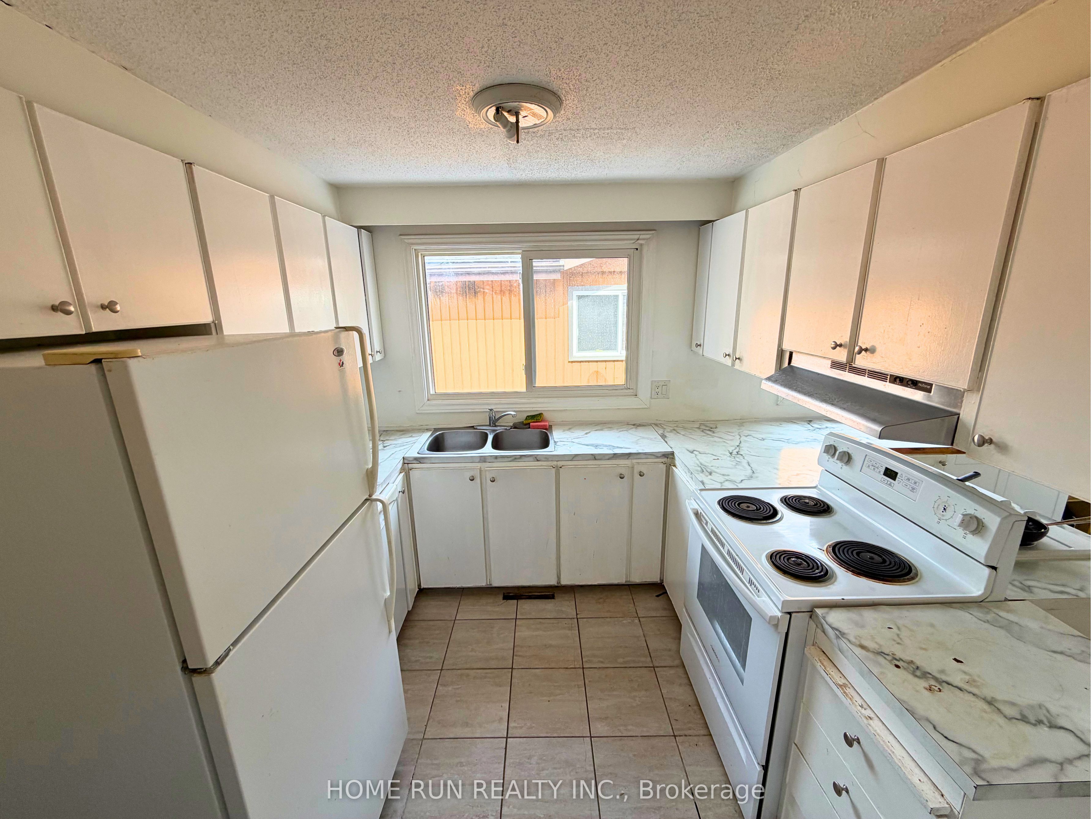 Additional image 3 of 166 Withrow Avenue, Ottawa, ON, K2G 3N8