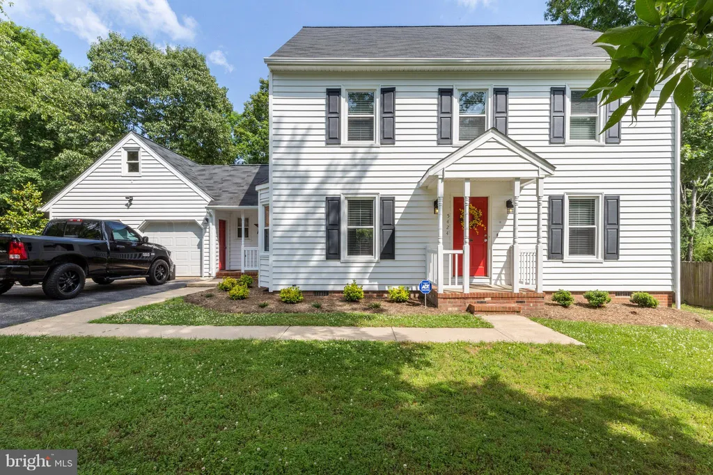 5424 Rainwood Drive, Fredericksburg, VA 22407