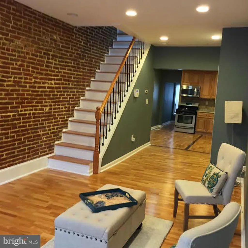 1342 Sargeant St, Baltimore, MD 21223